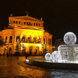 Musikkurs besucht Alte Oper Frankfurt